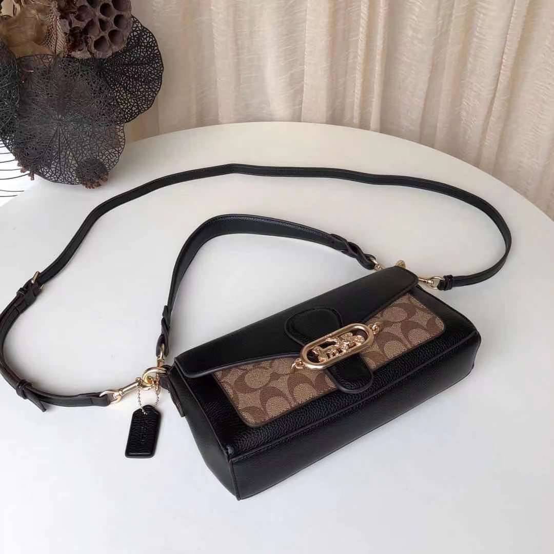 COACH SMALL JADE SHOULDER BAG [F91105,90782] กระเป๋าสะพายไหล่ ดีไซน์วินเทจย้อนยุค สวยคมชัด คลาสสิคใช้ได้ทุกลุค วัสดุหนัง pepble ทนทาน เปิด-ปิดด้วยฝาคาดโลโก้ พร้อมแถบแม่เหล็กในตัว รับรองแน่นหนา ด้านหลังมีช่องซิปให้ ภายในเป็นช่องโล่ง ขนาดกำลังดี ใช้งานง่าย 