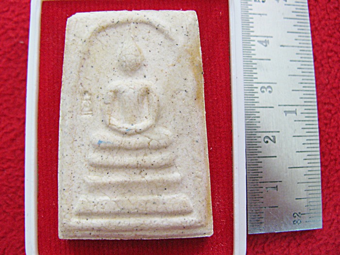 สินค้าหมดค่ะ พระสมเด็จวัดระฆัง ย้อนยุค พิมพ์เดิม ๒๕๕๓ พร้อมกล่องเดิมค่ะ