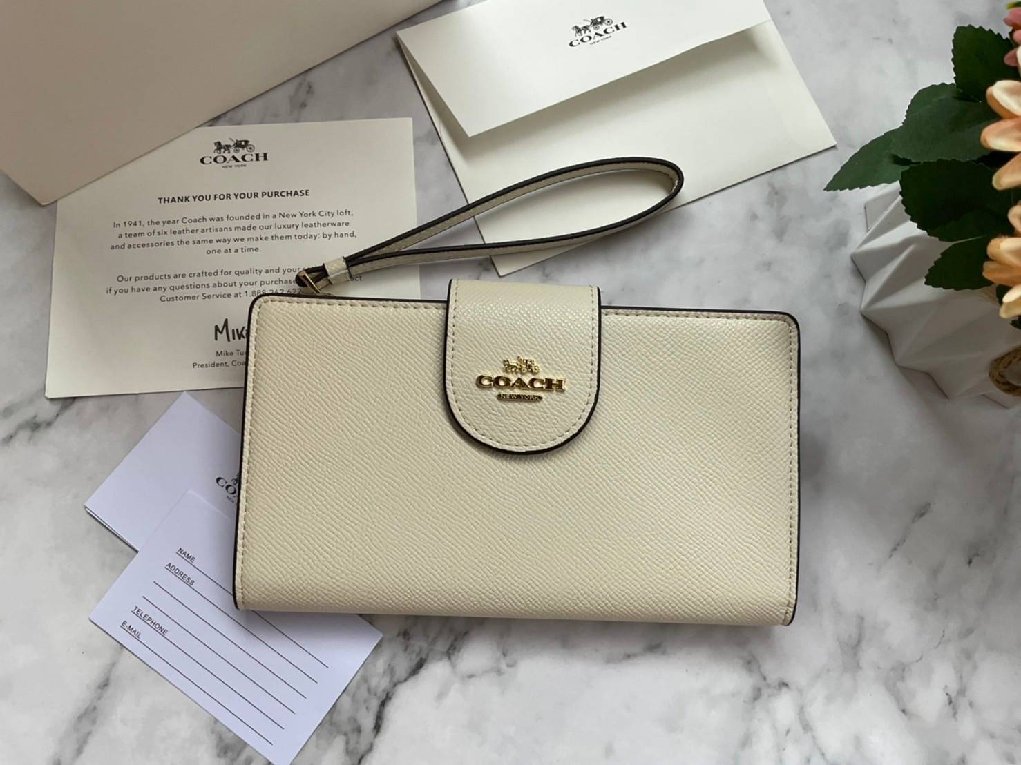 COACH TECH WALLET (COACH C2869) New Coach กระเป๋าสตางค์ใบยาวรุ่นใหม่ ใส่โทรศัพท์ได้ด้วยน๊า!! คอลเลคชั่นสวยหรู