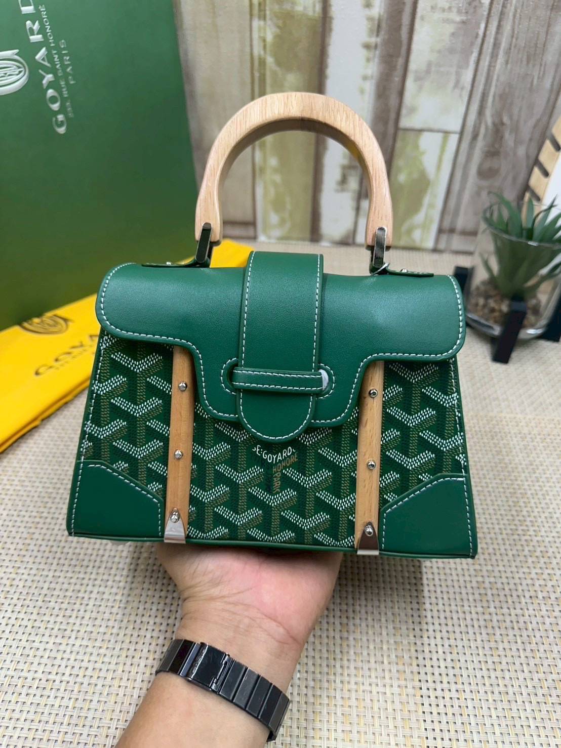 10 สี ORI หนังแท้ | GOYARD Saïgon Souple Mini Bag 20cm กระเป๋าถือ/สะพายดีไซน์หูจับไม้เป็นเอกลักษณ์ที่สวยหรูหราสง่างาม