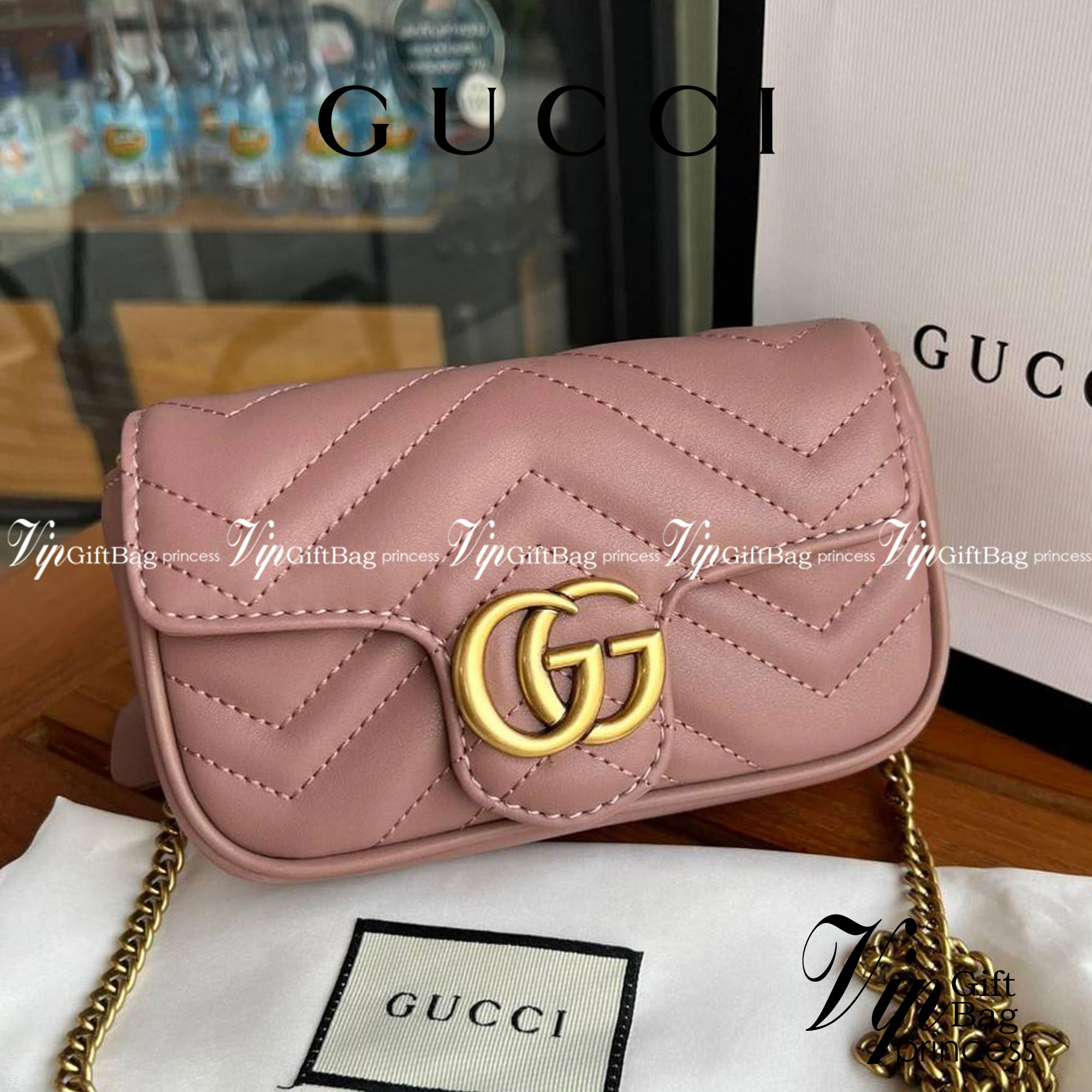 Gucci Marmont Super mini Premiumgift กระเป๋าสะพายข้างใบเล็ก น้องมินิ น่ารั๊กมุ้งมิ้ง วัสดุหนังเชฟรอน สายสะพายแบบโซ่ อะไหล่ทองหรูหรา ด้านหน้าประดับโลโก้แบรนด์หรู ทนทาน แข็งแรง น้ำหนักเบา ใส่ตังค์ใส่โทรศัพท์ Iphone+ ได้ น่ารักมุ้งมิ้ง ไม่ควรพลาดเลยค่า