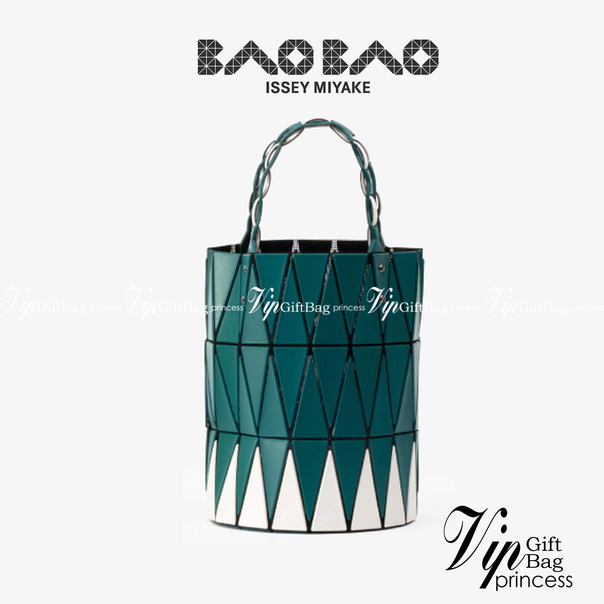 BAOBAO ISSEY MIYAKE BUCKET BAG / BAOBAO BASKET / ZIG-ZAG PATTERN TRIANGLE BASKET HANDBAG ภาพสินค้าถ่ายจากงานขายจริง ใช้งานต่างประเทศได้ค่ะ