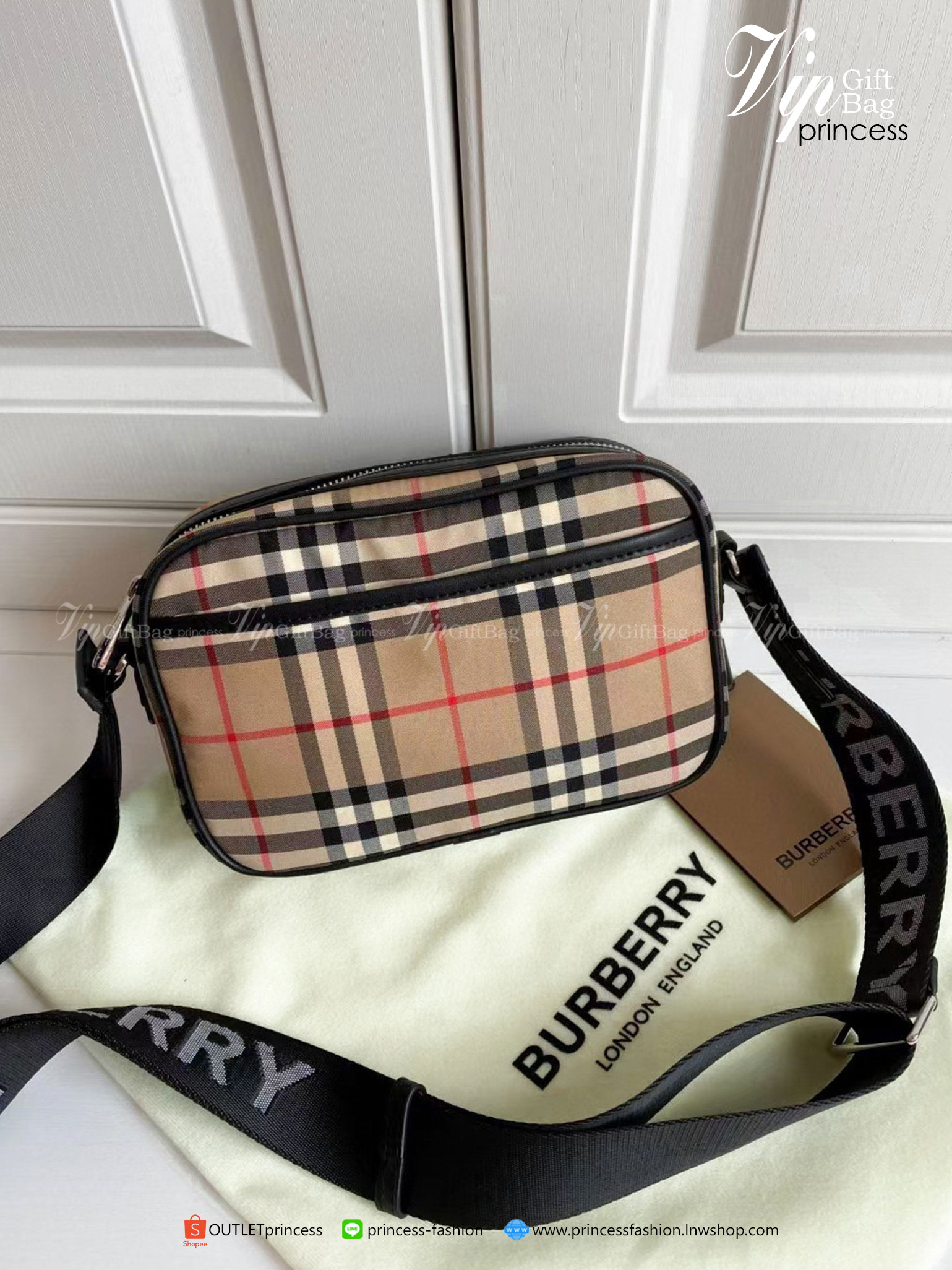 พรีเมี่ยมกิ๊ฟแท้ 100% BURBERRY CROSSBODY BAG VIP GIFT WITH PURCHASE (GWP)