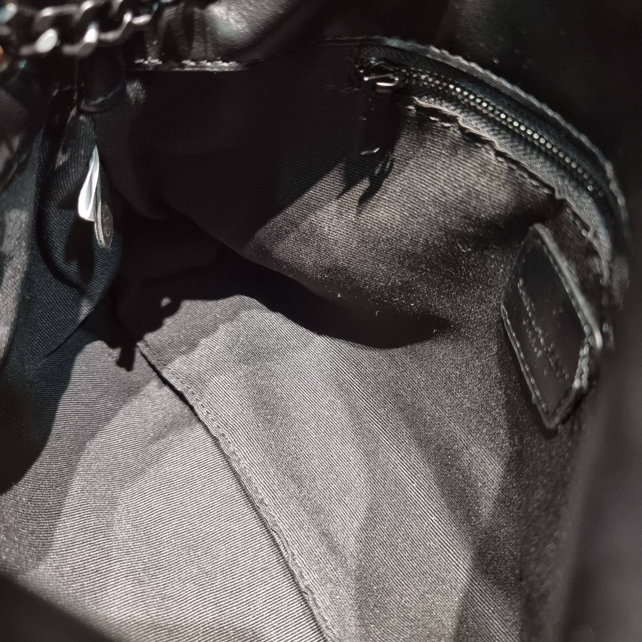 YSL PUFFER SMALL CHAIN BAG IN QUILTED / Yves Saint laurent puffer small chain bag in quilted กระเป๋าสะพายรุ่นยอดนิยม ทรงสวย ใช้ได้บ่อยไม่มีเบื่อ วัสดุหนังสัมผัสนิ่มมือ ดีไซน์เรียบหรู