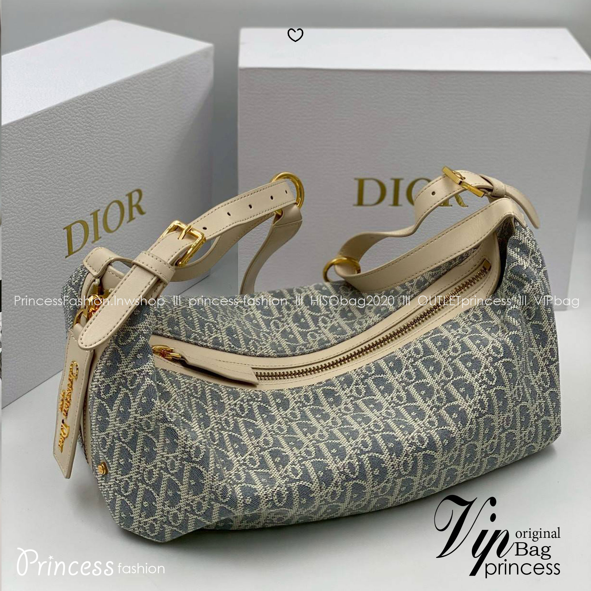 ORI หนังแท้ | DIOR D-Journey Bag กระเป๋าสะพายนิยามใหม่ดีไซน์ทันสมัย โดดเด่นด้วยรูปทรงโฮโบที่มาพร้อมกับดีไซน์ที่นุ่มนวลและทันสมัย พร้อมกับช่องใส่ของแบบติดซิป