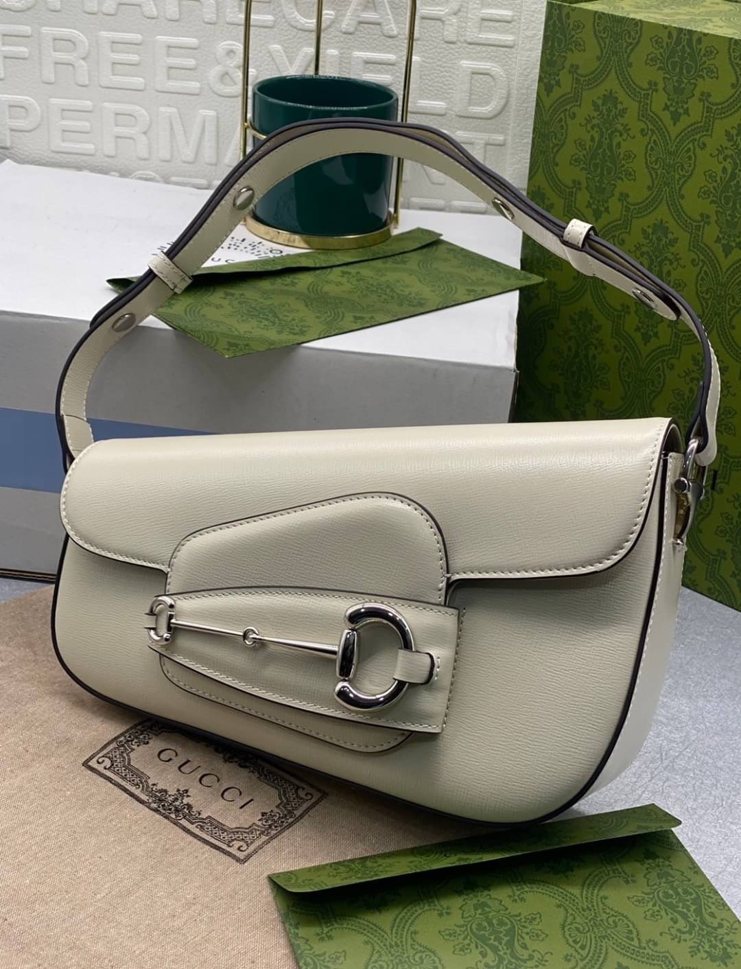 GUCCI HORSEBIT 1955 SMALL SHOULDER BAG กระเป๋าสะพายถือหรือสะพายไหล่ แคนวาสสวยอย่างดี เกรดท็อปออริจินอล 1:1 เกรดดีสุด สลับแท้