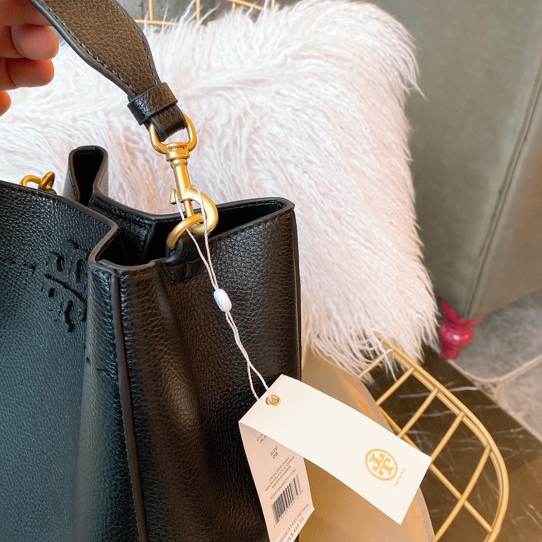 ของแท้ 💯% TORY BURCH MCGRAW MINI BUCKET BAG กระเป๋าสะพาย *วัสดุหนังวัวแท้ หนังนุ่ม หนังหอม น้ำหนักเบามากกก!! หนังลื่น นิ่มสวยมากๆ