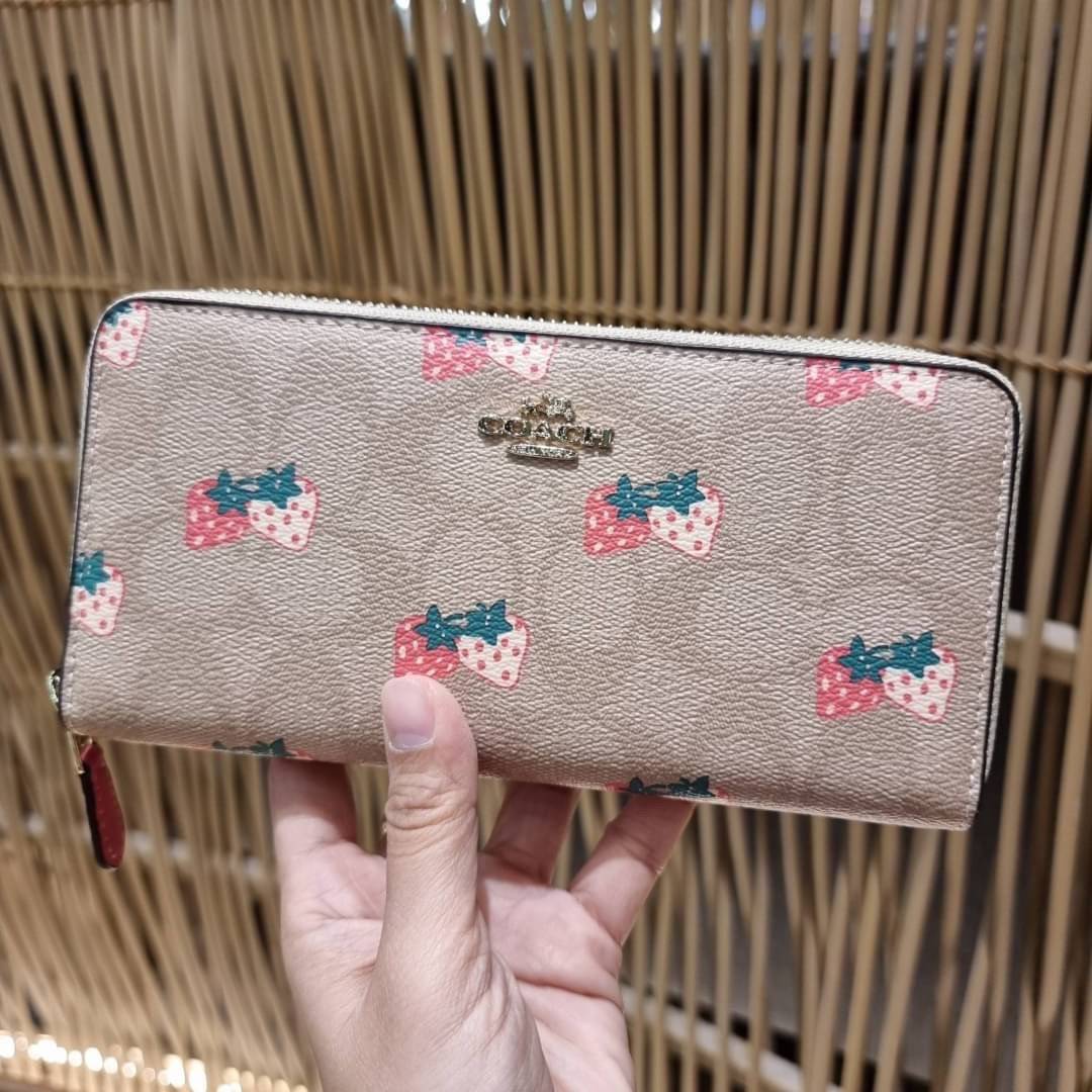 OUTLET 】COACH ACCORDION ZIP WALLET IN SIGNATURE CANVAS F86093 C3287 F98126 กระเป๋าสตางค์ใบยาว น่ารักน่าใช้