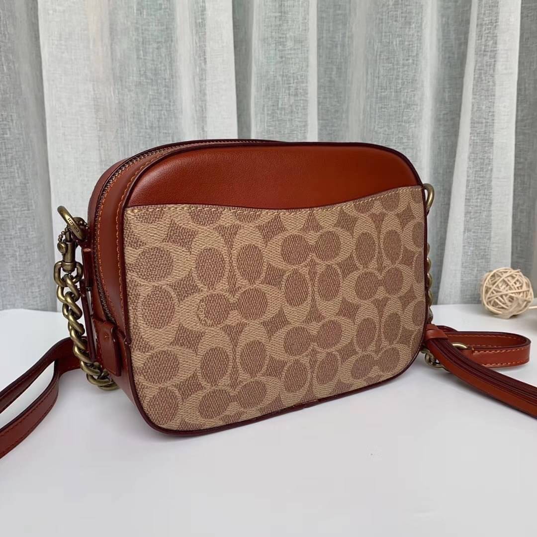 ของแท้ Coach Camera Bag In Signature Canvas