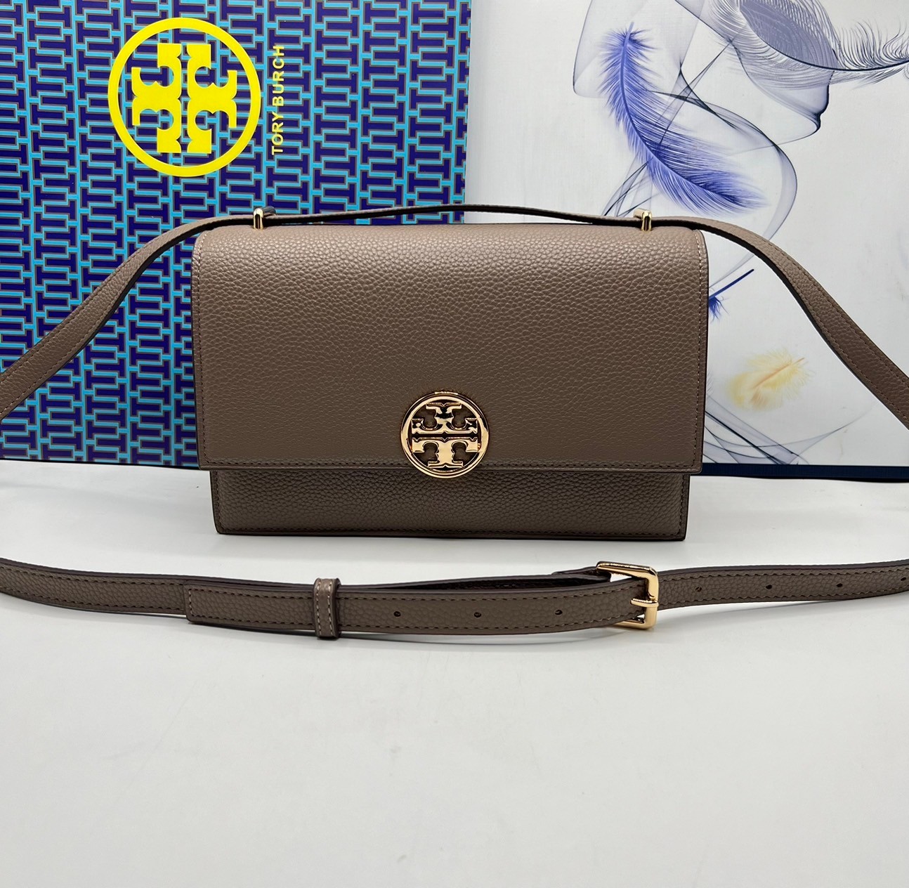TORY BURCH MILLER LEATHER SHOULDER BAG กระเป๋าสะพายสวยหรู ผู้ดีทุกสี สายถอดได้ ถือเป็นคลัชได้ เกรดออริ สลับแท้ 1:1 ใช้งานต่างประเทศได้