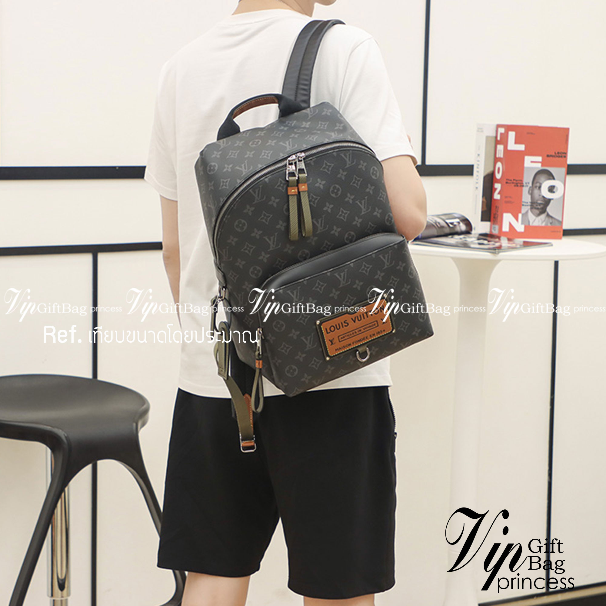 LV Discovery Backpack / LV Backpack in Black กระเป๋าเป้ งานปั้มแบรนด์ ใช้ได้ทั้งชายหญิง ภาพถ่ายจากงานขายจริง ใช้งานต่างประเทศได้