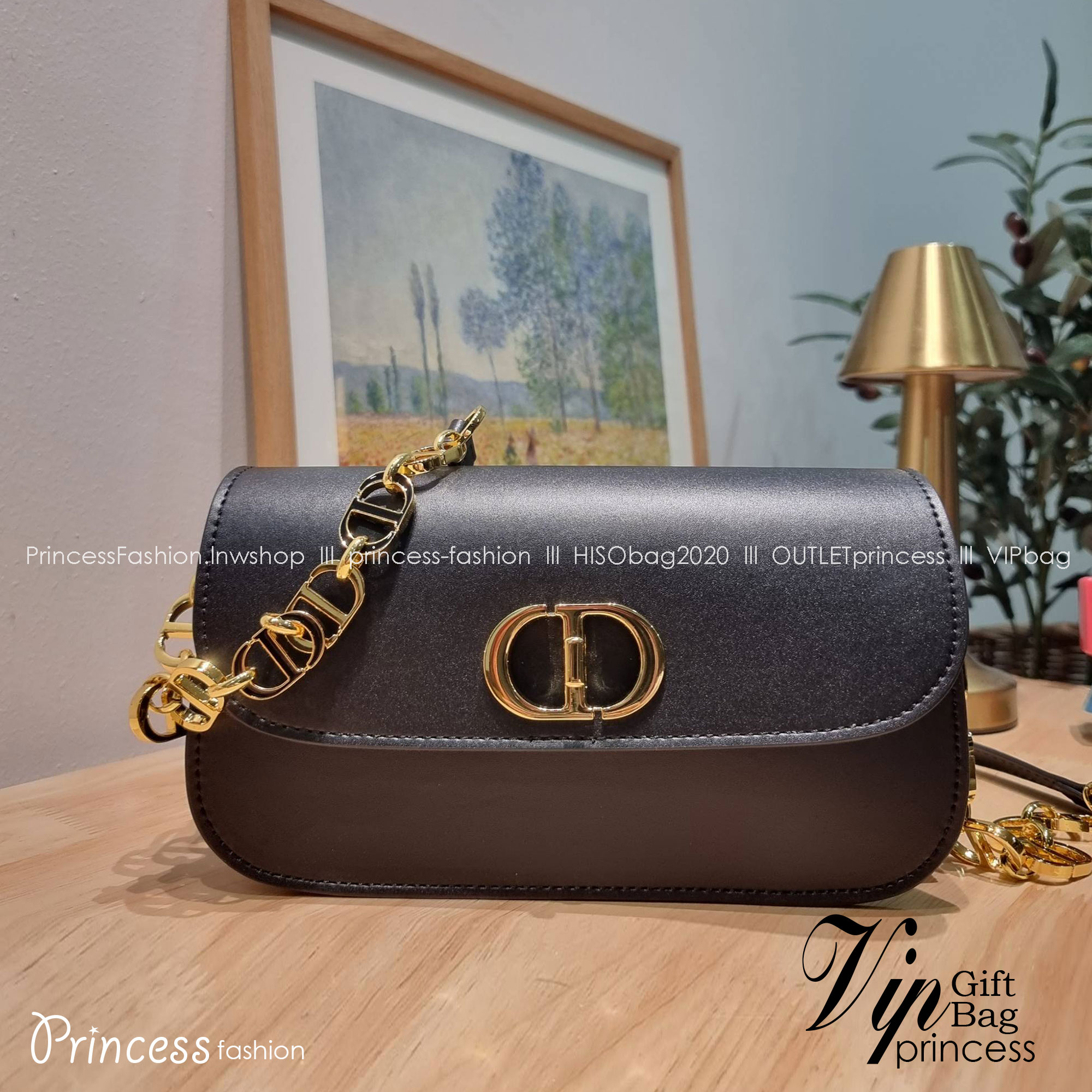 DIOR 30 MONTAIGNE AVENUE BAG สวยหรู ดีเทลแพง ต้องยกให้ไอเท็มนี้เลย กับกระเป๋าสะพายข้าง รุ่นที่ใครเห็นเป็นต้องรัก