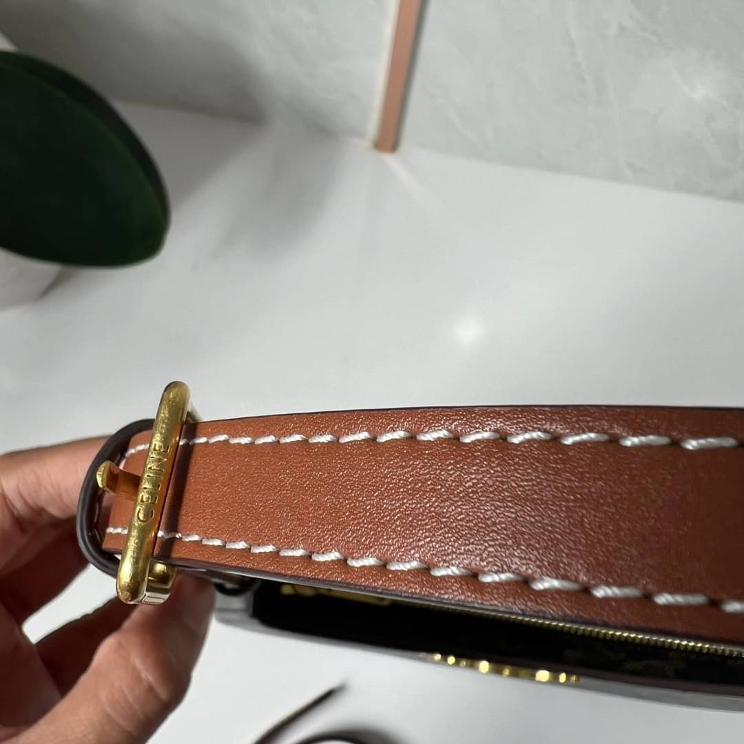 CELINE MEDIUM TILLY BAG IN SHINY CALFSKIN กระเป๋าสะพายไหล่/สะพาย คอลใหม่ทรงสวย มาแรง สวยหรูหรา