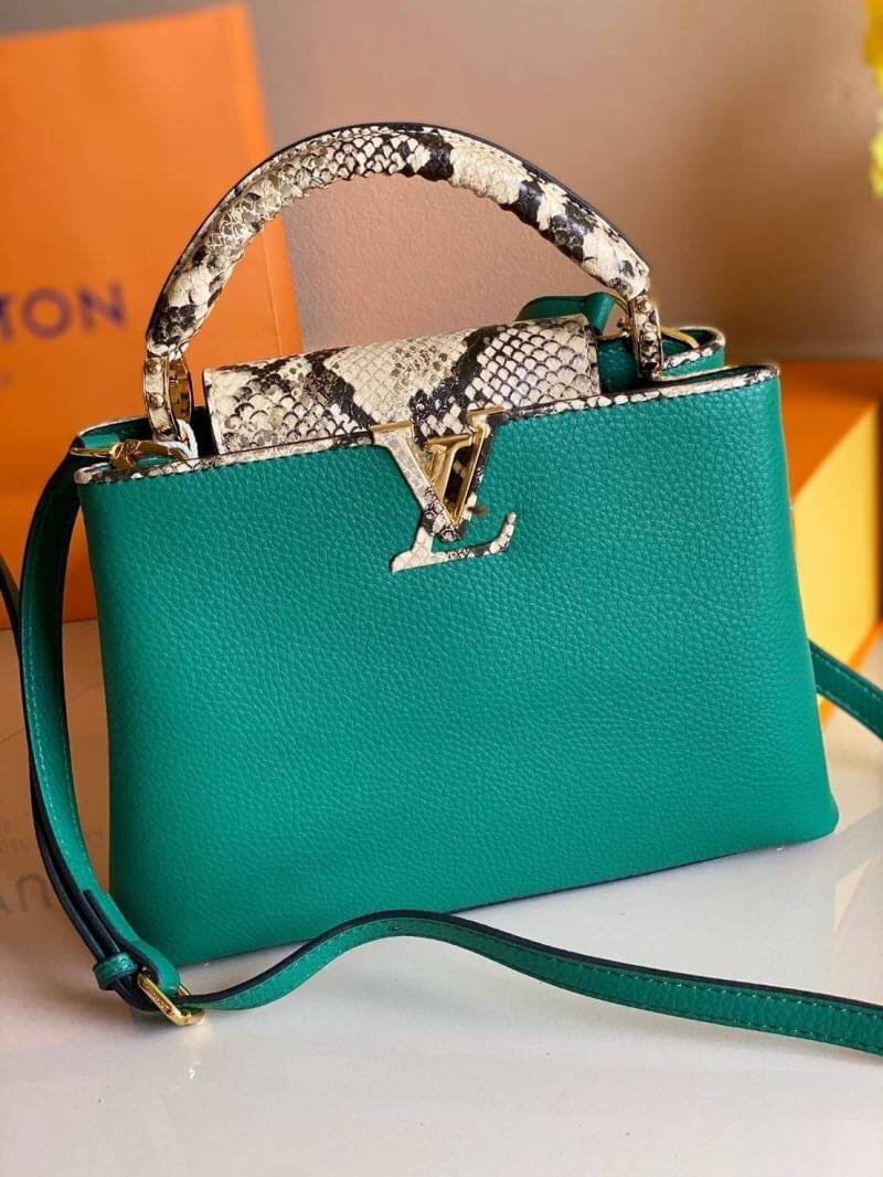 VIP GIFT 】Limited Edition Louis Vuitton Capucines Snake Leather