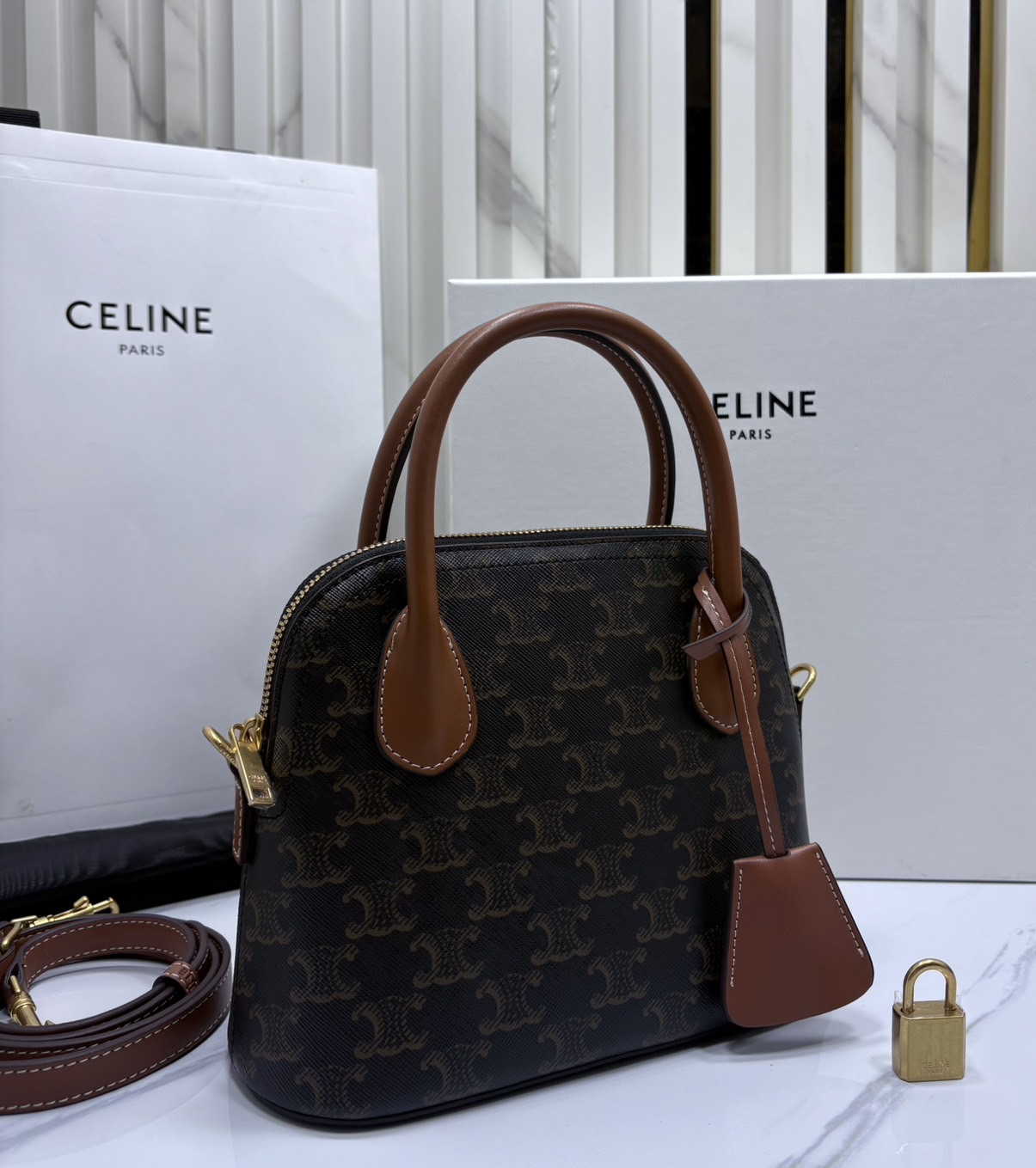 ORI หนังแท้ | CELINE TEEN HONORINE BAG IN Triomphe Canvas and Leather กระเป๋าสะพายทรงอัลม่าโท้ท พร้อมหูจับในตัว สวยเรียบหรู
