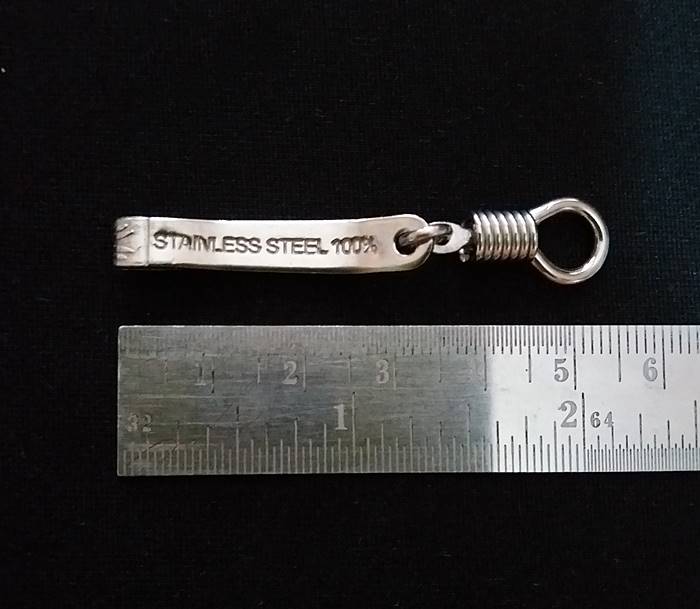 แหนบห้อยพระสแตนเลส ลายกนกค่ะ