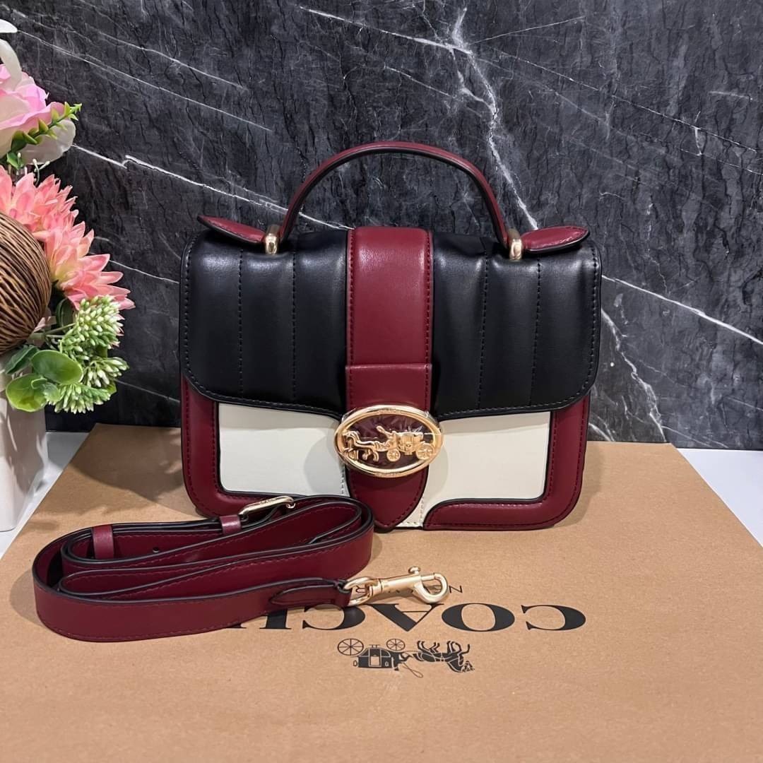 COACH SMALL GEORGIE TOP HANDLE IN BLOCKED SIGNATURE CANVAS ((6504//0468//6192//6015)) compact body portable shoulder bag 🌈ห้ามพลาด รุ่นแนะนำค่าา! พร้อมส่งทันที! กระเป๋าหิ้ว//สะพายข้างได้ วัสดุหนังแท้ 🔺หนึ่งใบทำลายหนังผสมกัน3แบบได้ลงตัวสวยง