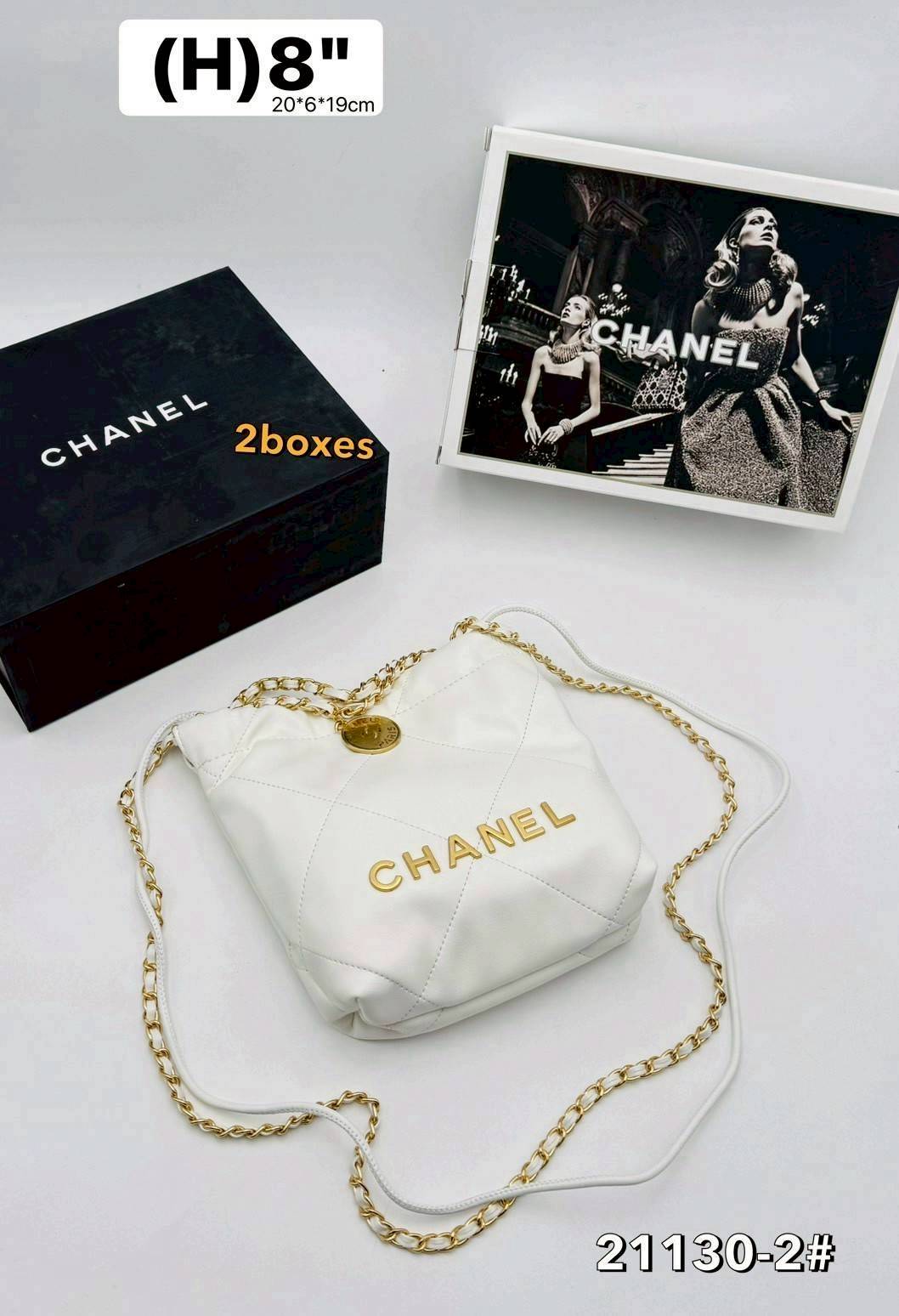 CHANEL 22 Mini bag สีใหม่ Gradient Color เข้าแล้วค่า สวยเกินต้านที่สุดกับไอเท็มนี้ ที่สาวๆหรือใครๆก็ต้องมีแล้ว!! มาในไซส์มินิ น่ารักจริงจัง!! แค่เห็นก็หลงรัก