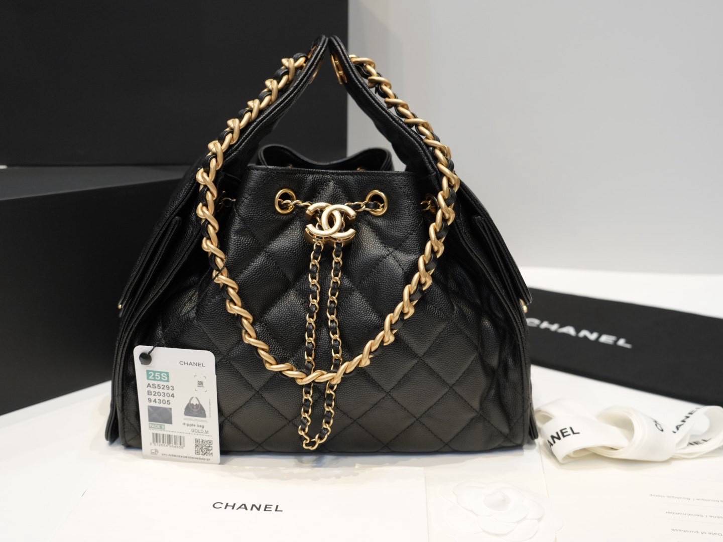 TOP ORI หนังแท้ | CHANEL 25 Small Handbag Spring-Summer 2025 กระเป๋าสะพายรุ่นใหม่สุดฮอตแห่งปี หนังแท้ลายเกรน ที่สุดแห่งความไอคอนิก มาพร้อมใบเล็ก อะไหล่สีทองสวยหรู