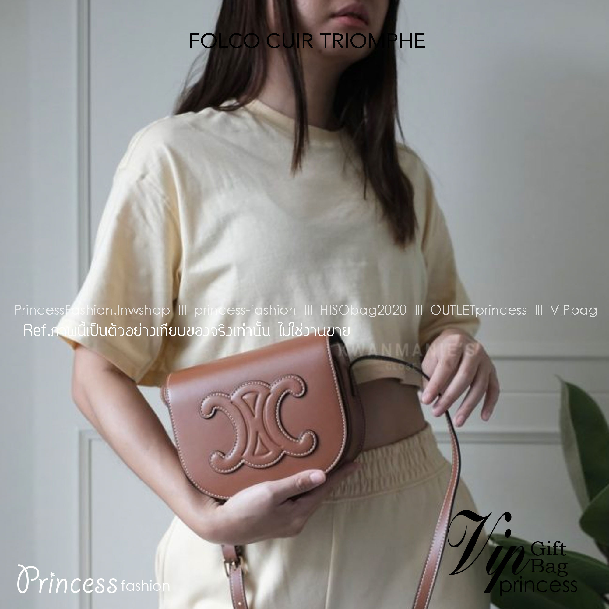 CELINE FOLCO CUIR TRIOMPHE IN MONOGRAM CANVAS กระเป๋าทรงครอสบอดี้ ลายโมโนแกรมวินเทจ รุ่นที่ดาราใช้กันเยอะมาก และเป็นอีกหนึ่งใบที่ครองใจสาวๆ ทรงน่ารักมากๆ