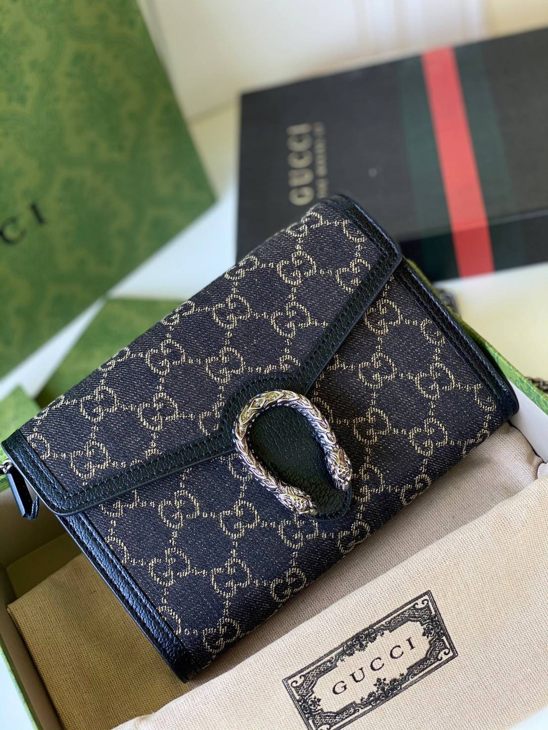 หนังแท้ GUCCI Dionysus mini chain bag / GG Dionysus Wallet Black and ivory GG denim jacquard พร้อมส่งที่ไทย งานหนังแท้และผ้าแจ็คการ์ดออร์แกนิกอย่างดี พร้อมส่งที่ไทย ภาพสินค้าถ่ายจากงานขายจริง ใช้งานต่างประเทศได้