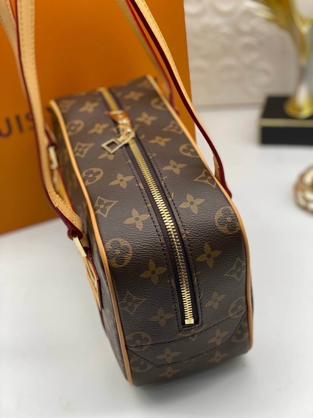 LV Cite Monogram Canvas MM กระเป๋าสะพาย รุ่นตามหาขายดี เกรดออริ สลับแท้ 1:1 ใช้ต่างประเทศได้