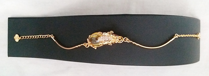 สินค้าหมดค่ะ สร้อยข้อมือปี่เซี้ยะองค์ใหญ่พลอยมณีใต้น้ำสีเหลือง ช่วยต้านคราเคราะห์ แก้ชงปีมะโรง ปี2561 พร้อมใบคาถาค่ะ