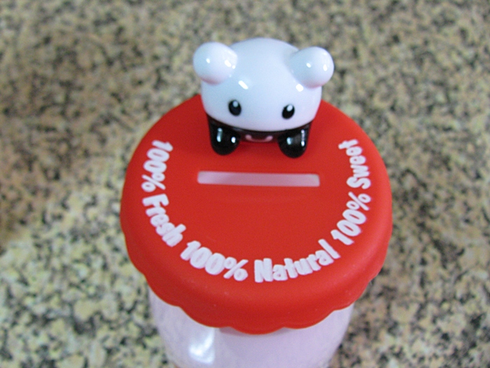 กระปุกออมสินขวดนม รสสตอเบอร์รี่ค่ะ