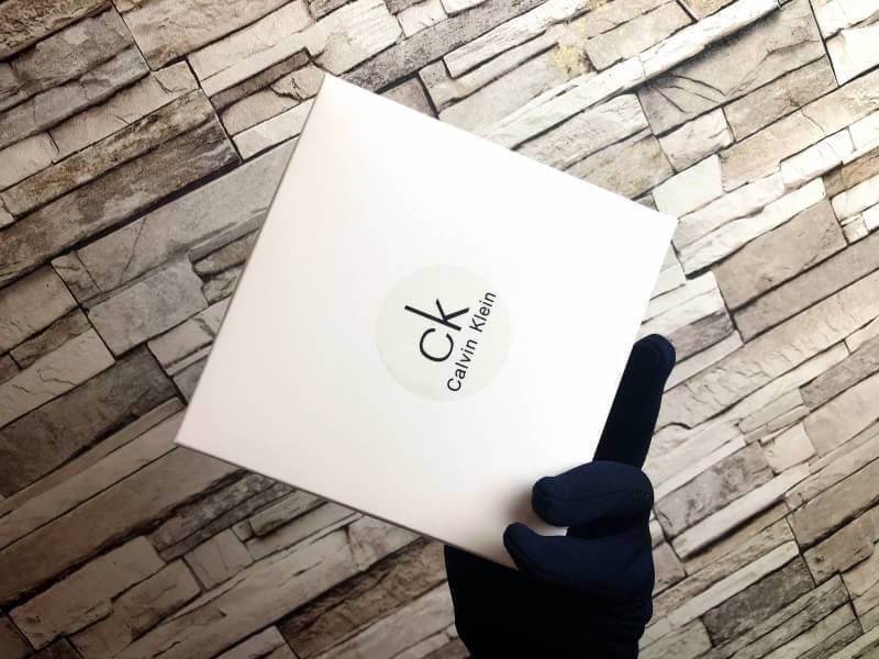 DON'T MISS! CALVIN KLEIN MEN LEATHER BELT (Free Size) เข็มขัดหนังแท้สีดำรุ่นใหม่จาก CK หัวเข็มขัดโลหะแบบเรียบปั้มโลโก้คุณภาพดีตามแบบฉบับของแบรนด์ดีไซน์คลาสสิคเข้าได้กับทุกชุดสามารถปรับได้หลายระดับ มาพร้อมกล่องแบรนด์ สามารถมอบเป็นของขวัญได้ ไอเท็มนี้