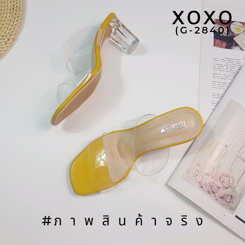 รองเท้างานสวม สไตล์รองเท้าแก้ว สวย โดดเด่น เปรี้ยว สีพื้น หนังสีสด คาดพลาสติกใสอย่างดี เนื้อนุ่ม ส้นพลาสติกแก้วใส แมทส์ชุดง่าย ใส่กับเสื้อผ้าได้หลากหลาย