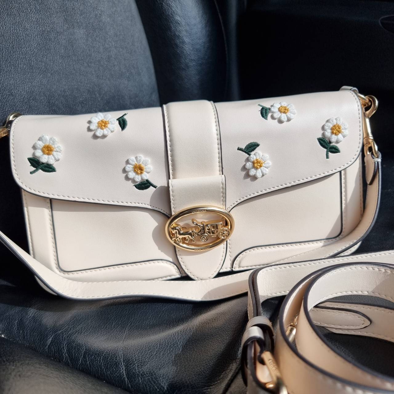 COACH C3594 GEORGIE SHOULDER BAG WITH DAISY EMBROIDERY
