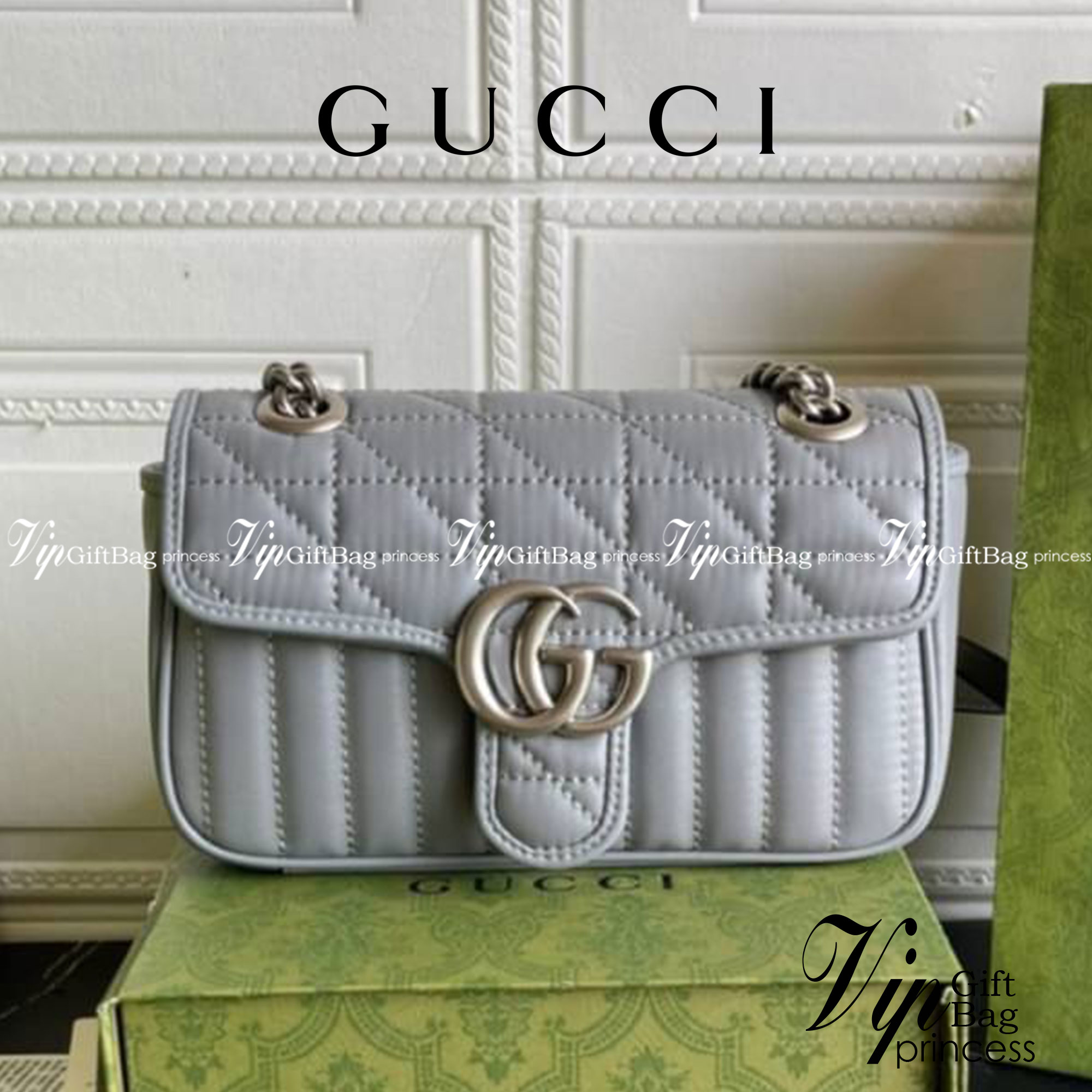 หนังแท้ GUCCI GG Marmont leather shoulder bag แบบใหม่ล่าสุด ราคานี้หนังแท้คือคุ้มมากเลยค่าสาวๆ ต้องจัดแล้วน้าา ยกระดับความหรูให้กับตัวเองกันหน่อย ด้วยกระเป๋ารุ่นนี้!! ครอสบอดี้ที่ดีไซน์หรู อัพเลเวล ในราคาที่จับต้องได้ พร้อมเสิร์ฟความสวยตรงถึงบ้านแล้วจ้า