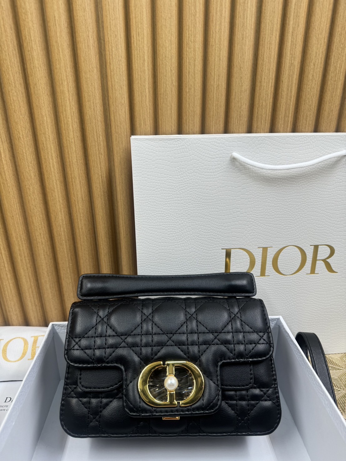 พร้อมส่ง 6 สี Mini Dior Jolie Top Handle Bag 20cm กระเป๋าสะพาย เกรดออริ สลับแท้ 1:1 ใช้ต่างประเทศได้