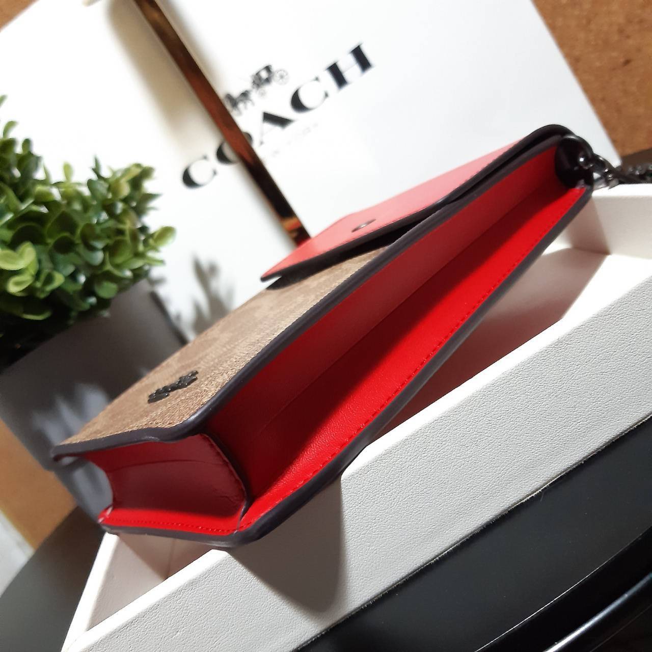 ของแท้ COACH F76357 SNAP PHONE CROSSBODY IN SIGNATURE CANVAS BEST ITEM!! กระเป๋าสะพายเอนกประสงค์ Case phone