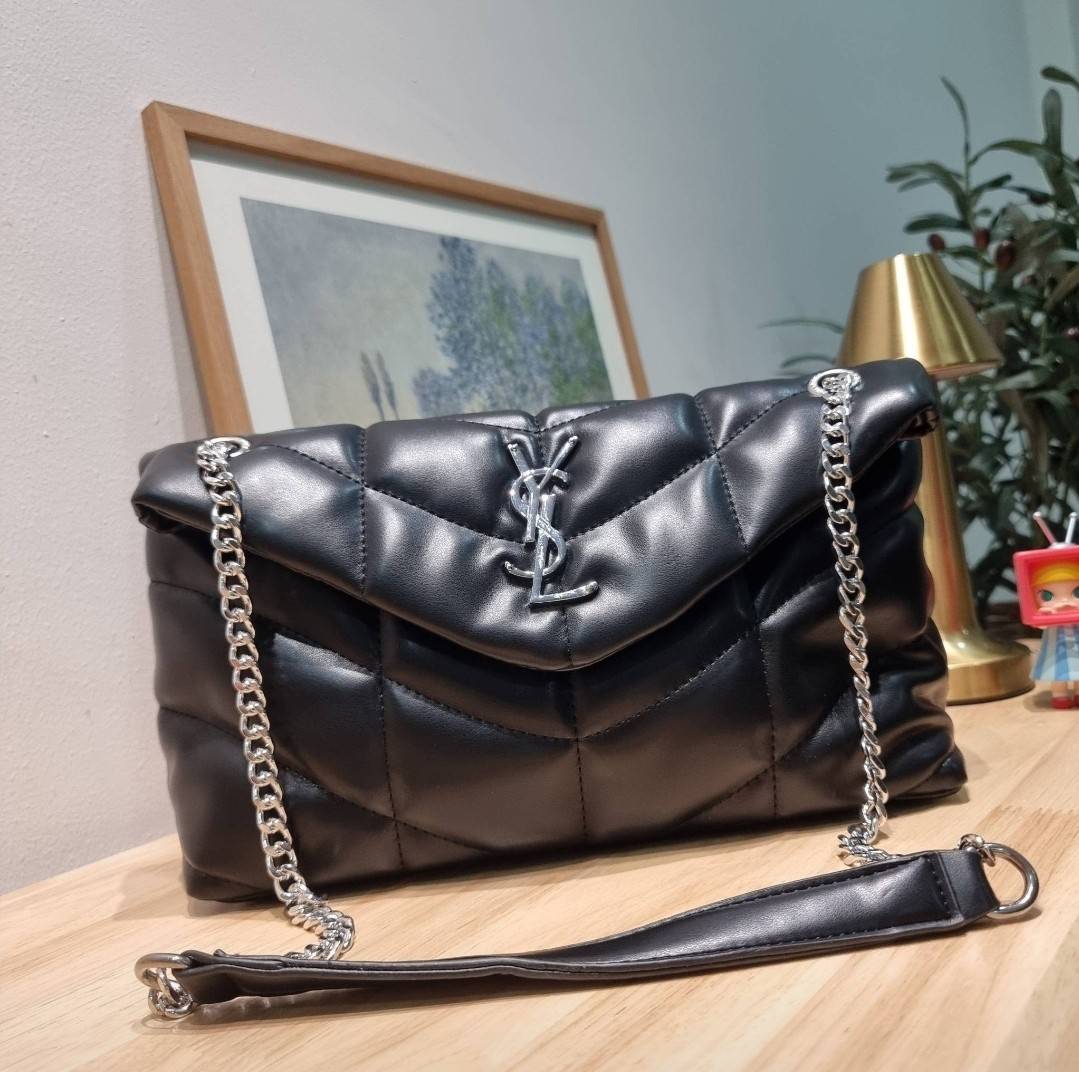 YSL PUFFER SMALL CHAIN BAG IN QUILTED / Yves Saint laurent puffer small chain bag in quilted กระเป๋าสะพายรุ่นยอดนิยม ทรงสวย ใช้ได้บ่อยไม่มีเบื่อ