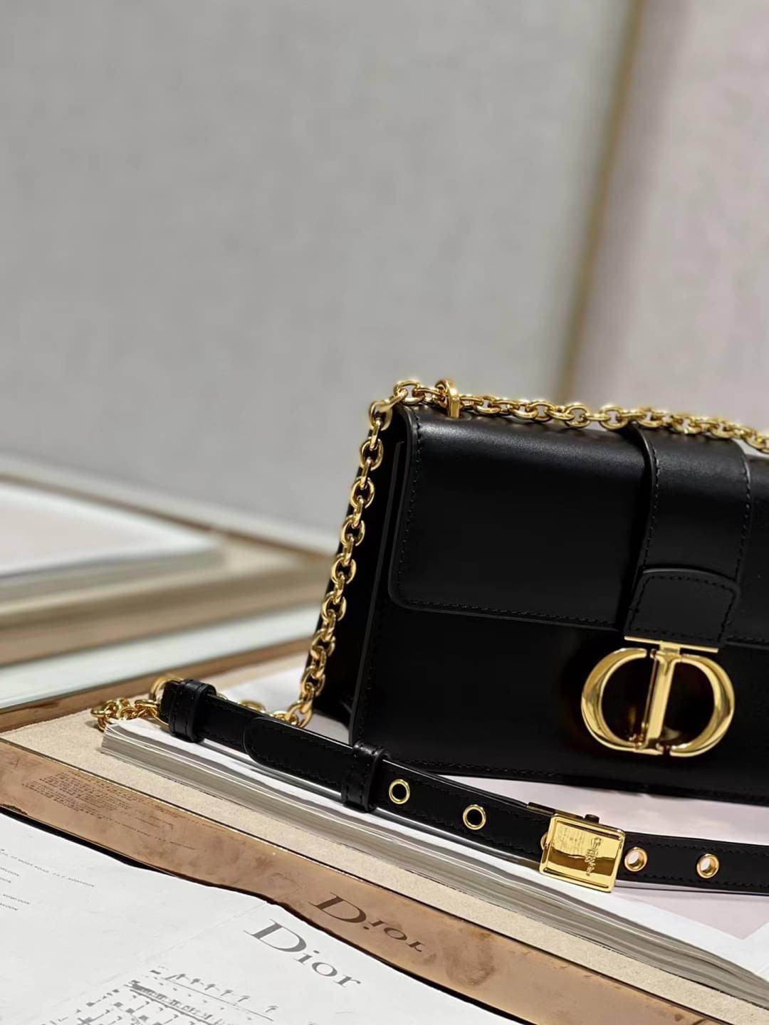 DIOR 30 MONTAIGNE EAST-WEST BAG WITH CHAIN เกรดเทพออริจินอล หนังแท้ งานดีสุด ภาพถ่ายจากงานขายจริง ใช้งานต่างประเทศได้