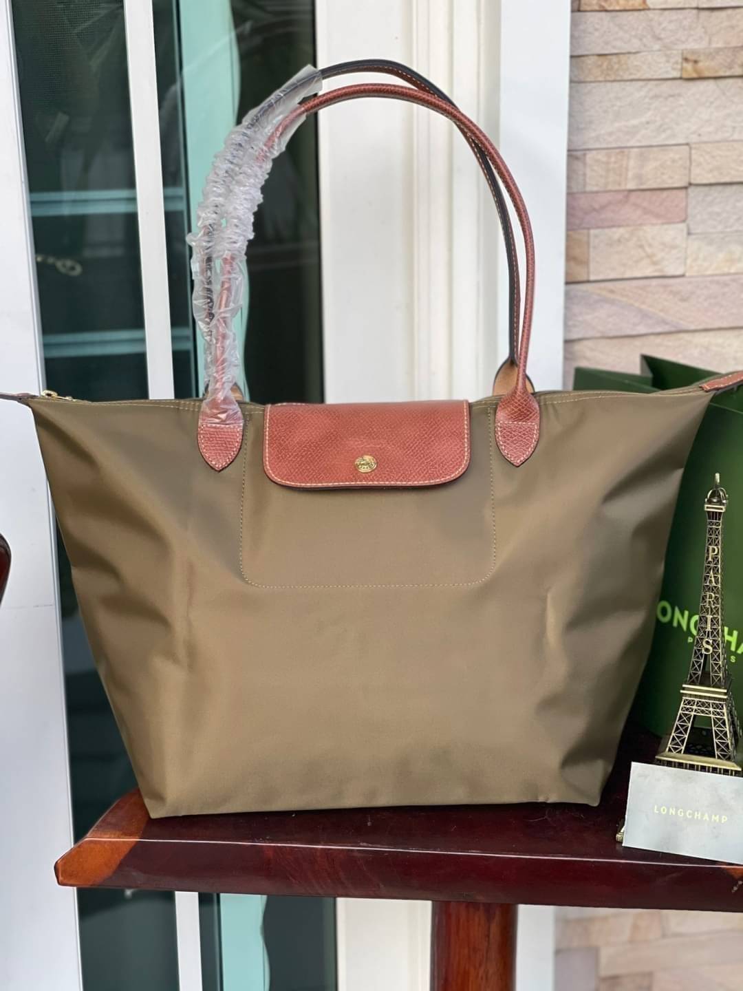 LONGCHAMP LE PLIAGE ORIGINAL SHOULDER BAG L (หูยาว ฝาน้ำตาล) กระเป๋าสะพายไหล่ รุ่น Original มีเอกลักษณ์อันโดดเด่นของรุ่นไอคอนนิค