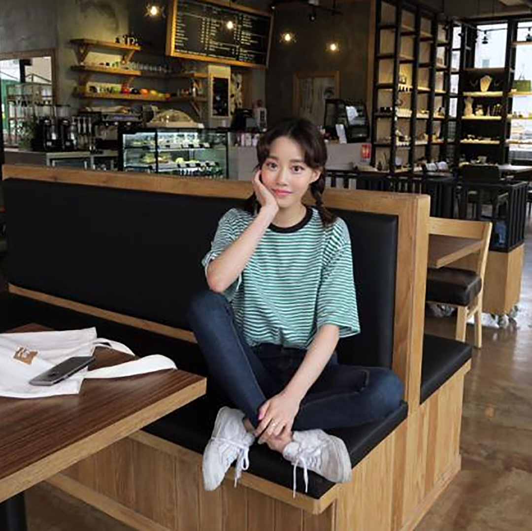 พร้อมส่ง 🦕 Green tops เสื้อยืดแขนสั้นลายทางสีเขียว (IN32345)