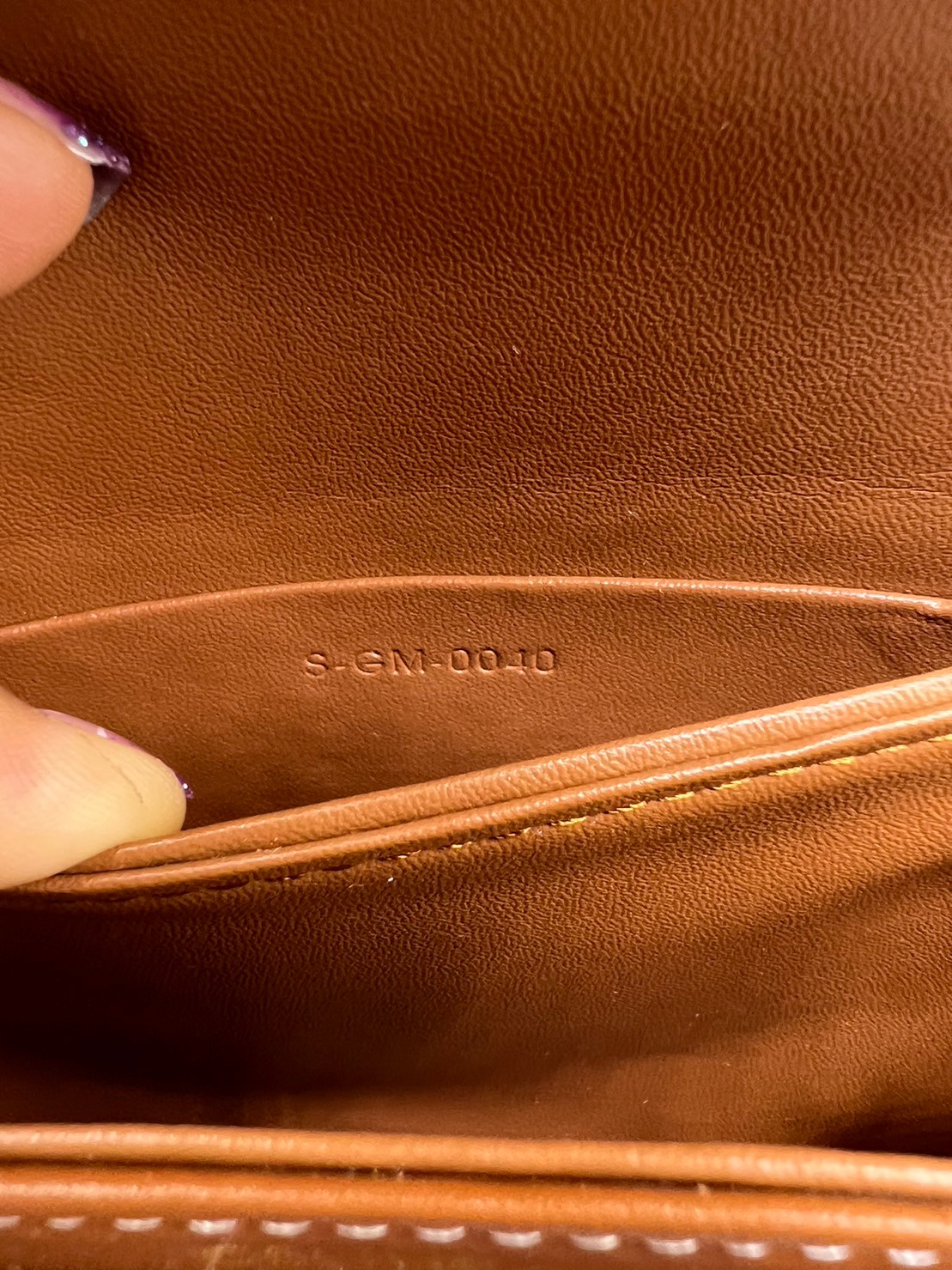 CELINE Mini besace triomphe in shiny top handle กระเป๋าสะพายคาดลำตัวพร้อมหูจับถนัดมือ น่ารักมาก รุ่นใหม่ล่าสุด