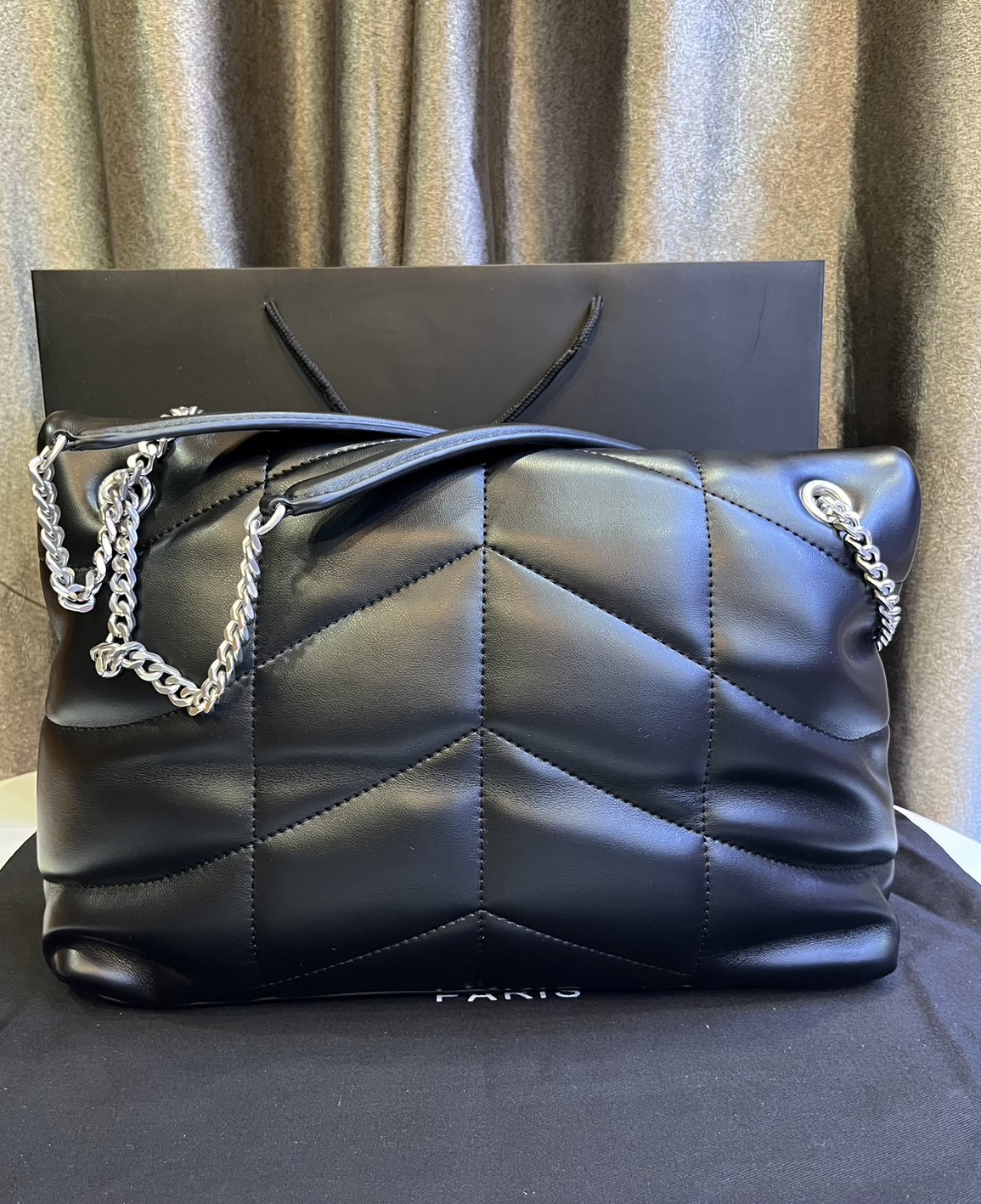 YSL PUFFER MEDIUM IN NAPPA LEATHER 35cm กระเป๋าสะพาย เกรดหนังสวยเต็มใบ เกรดออริ 1:1 ใช้งานต่างประเทศได้