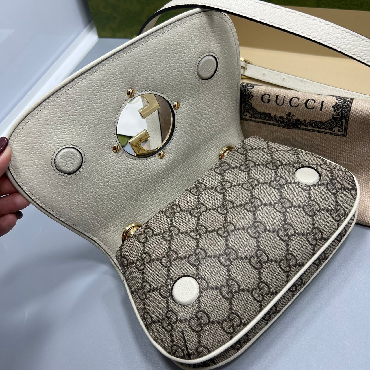 GUCCI Blondie mini shoulder bag เกรดเทพออริจินล หนังแท้และแคนวาสอย่างดี ภาพถ่ายจากงานขายจริง ใช้งานต่างประเทศได้ ผ่านทุก ตม