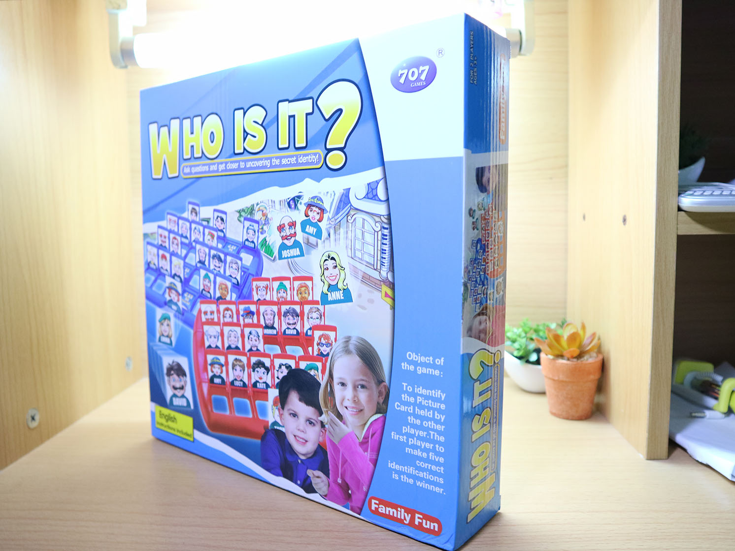 เกมทายใครเป็นใคร (Who is it ?)