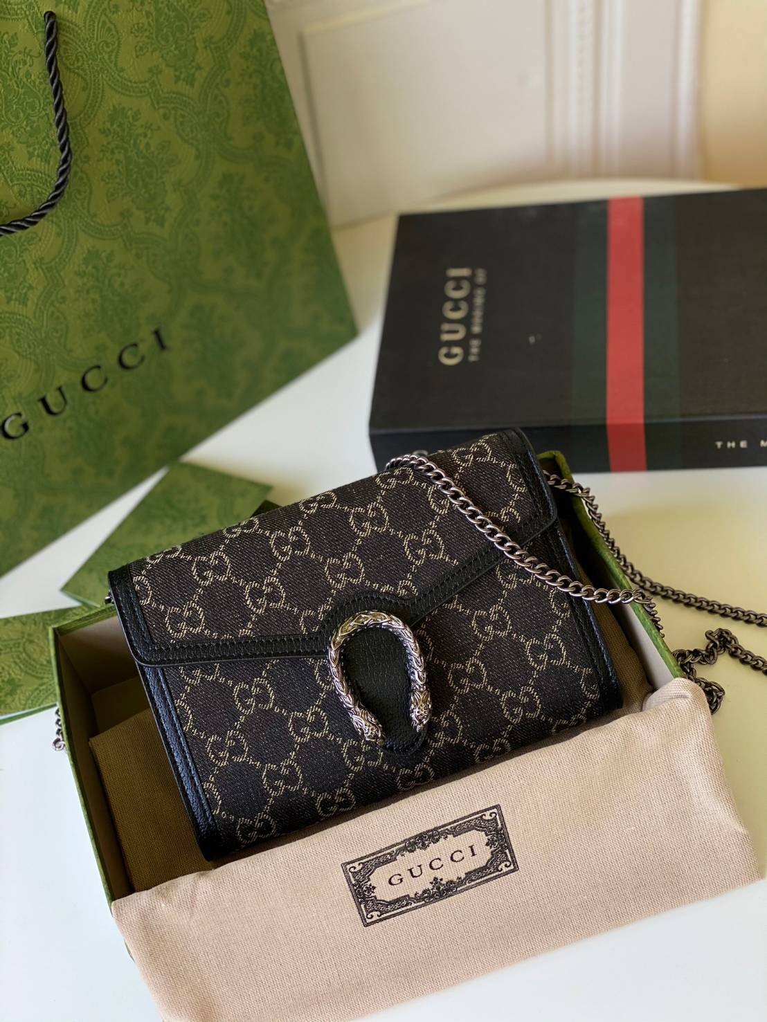 หนังแท้ GUCCI Dionysus mini chain bag / GG Dionysus Wallet Black and ivory GG denim jacquard พร้อมส่งที่ไทย งานหนังแท้และผ้าแจ็คการ์ดออร์แกนิกอย่างดี พร้อมส่งที่ไทย ภาพสินค้าถ่ายจากงานขายจริง ใช้งานต่างประเทศได้