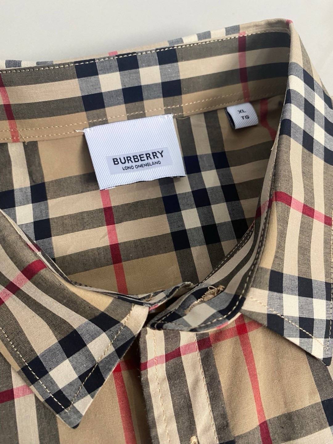 TOP ORI | BURBERRY Shirt งานปักละเอียดมากๆ VIP 1:1 แนะนำให้ต้องมีเป็นเจ้าของ เสื้อเชิ้ตงานแบรนด์เนื้อผ้าอย่างดีงานนำเข้าจากโรงงานเทียบแบรนด์ เกรดท็อปออริจินอล