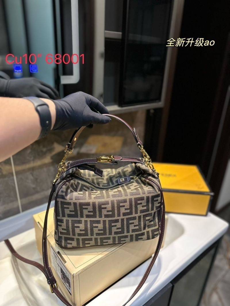 Fendi Tobacco Monogram FF Logo Zucca Buckle Belt Boston Mini Bag กระเป๋าสะพายไซส์มินิน่ารัก เปิดปิดด้วยตัวล็อคปั้มลายแบรนด์ ห้ามพลาดเลยค่ะใบนี้แนะนำสุดๆ