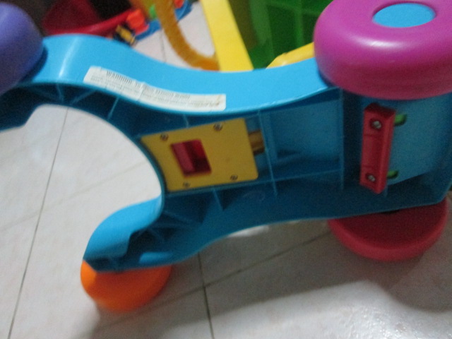 Playskool Walk N Ride -greenของเล่นมือสอง