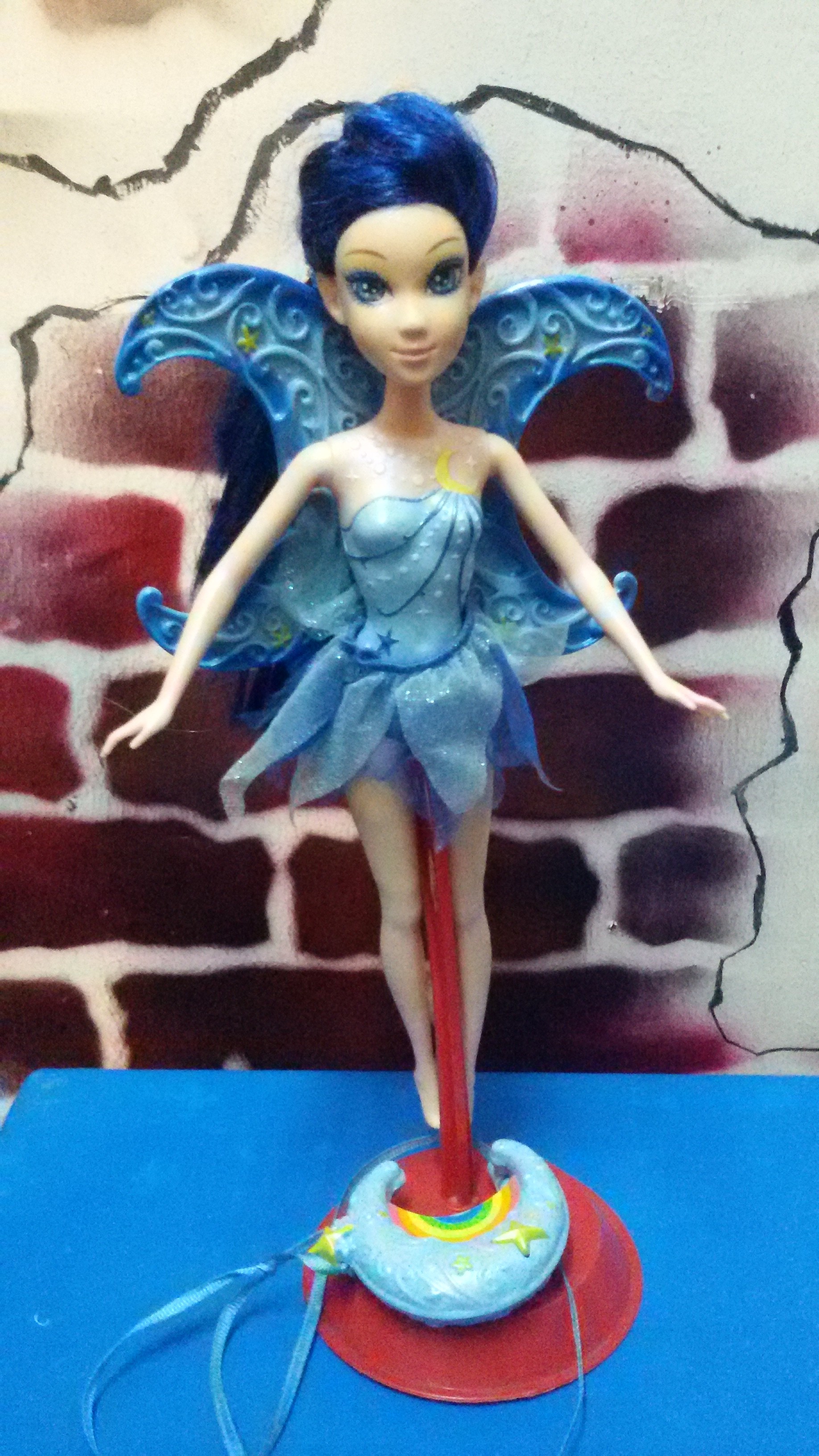 Barbie Fairytopia Magic Of The Rainbow Lumina Fairy Doll_ตุ๊กตาบาร์บี้แท้มือสองสภาพดี