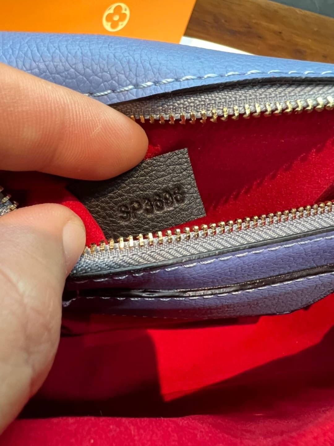 VIP 】หนังแท้ Louis Vuitton Crossbody & Shoulder Bag พร้อมส่งที่ไทย 4 สี