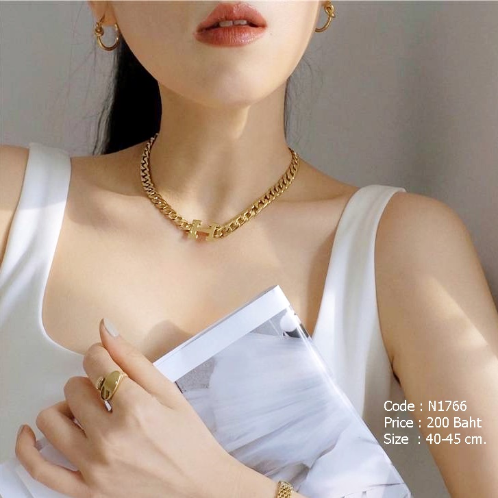 สร้อยคอสแตนเลส โชคเกอร์โซ่ทอง จี้ตัว H
