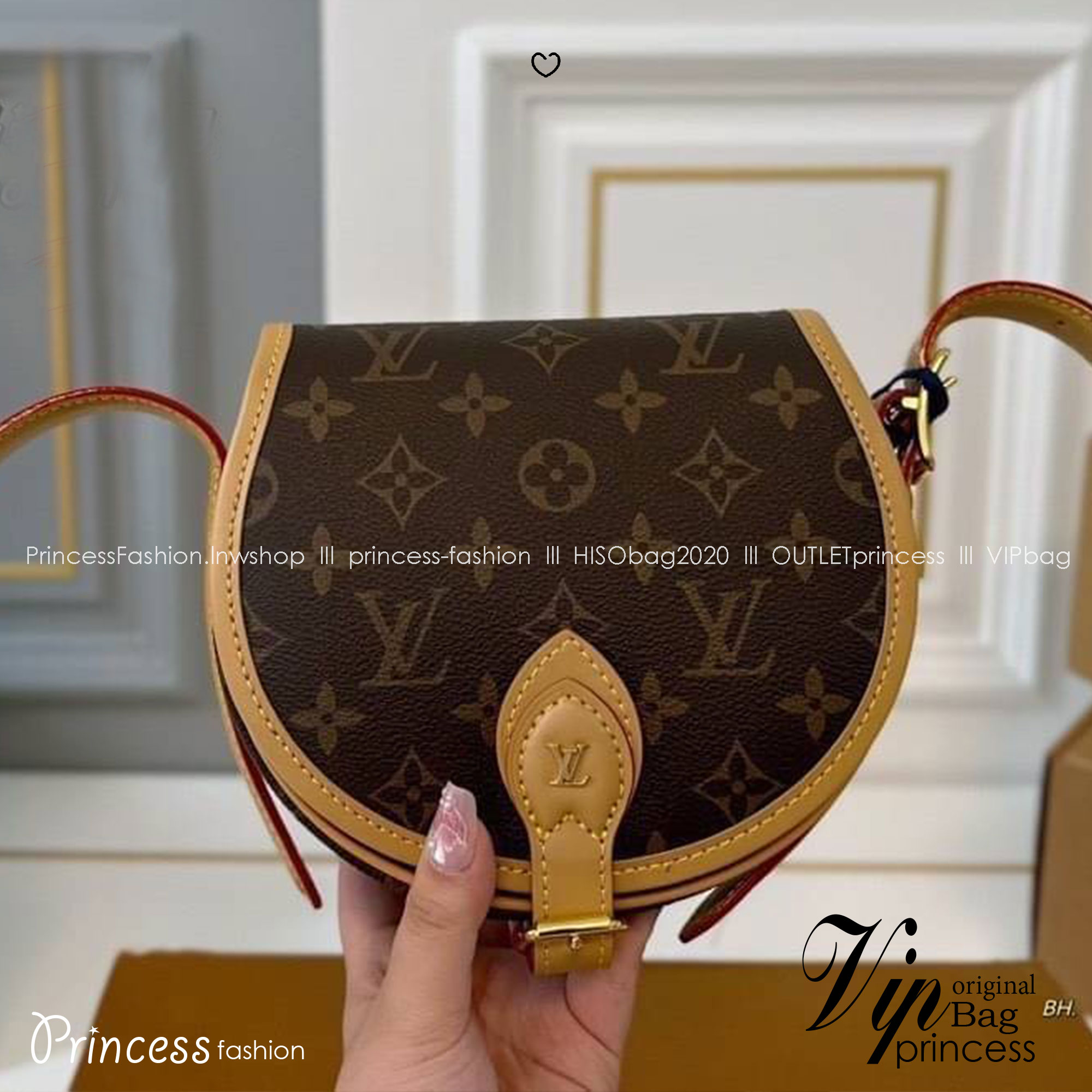 LV Tambourine Monogram Crossbody Bag กระเป๋าสะพายทรงสวย ดีไซน์คลาสสิควินเทจ งานหนังแคนวาสตัดสลับหนัง สายสะพายในตัวปรับได้ ถือเป็น clutch ออกงานก็ได้ ดูแพงมากๆ